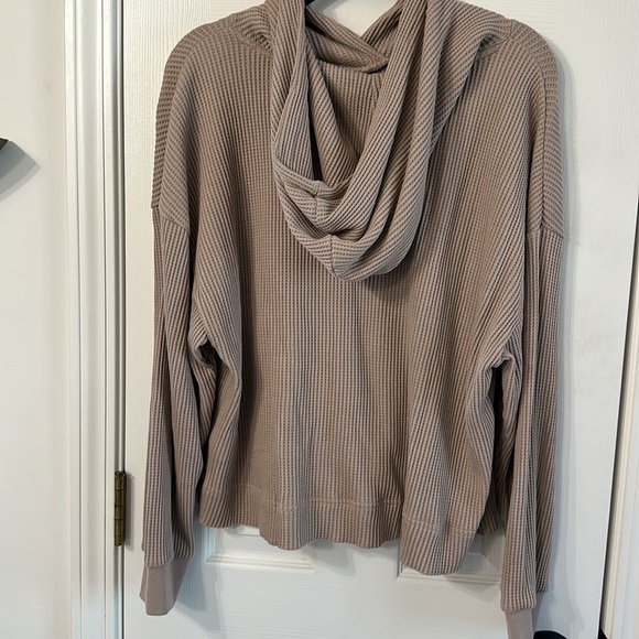 Gap Thermal waffle print Hoodie - Picture 3 of 3